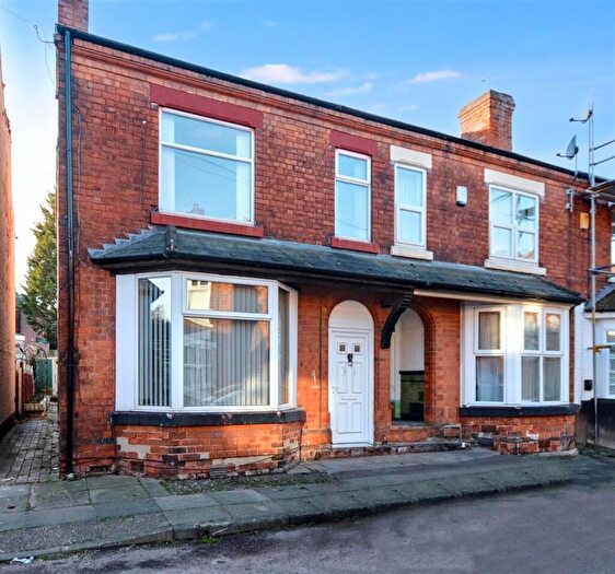 3 Bedroom Semi-Detached House For Sale In West End Street, Stapleford, Nottingham, NG9