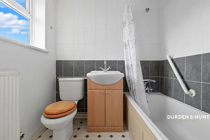 2 Bedroom Semi-detached Bungalow For Sale In Moreton Road, Ongar, CM5