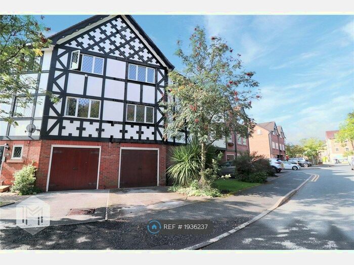 3 Bedroom Terraced House To Rent In Stablefold, Manchester, M28