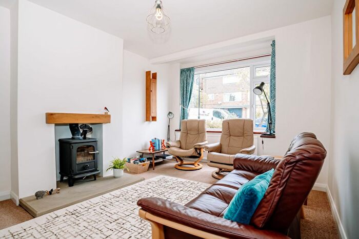 3 Bedroom Semi-Detached House For Sale In Winchester Crescent, Fulwood, S10