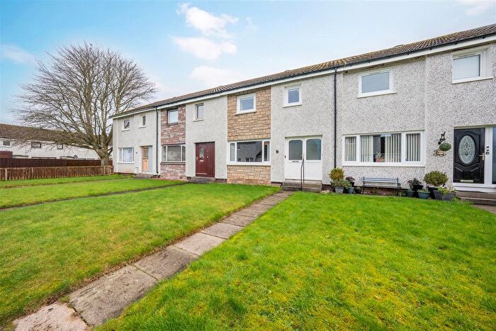 3 Bedroom Property For Sale In May Place, Perth, PH1