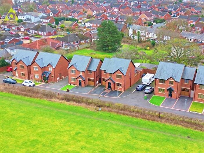 4 Bedroom Detached House For Sale In Ratcliffe Road, Aspull, WN2