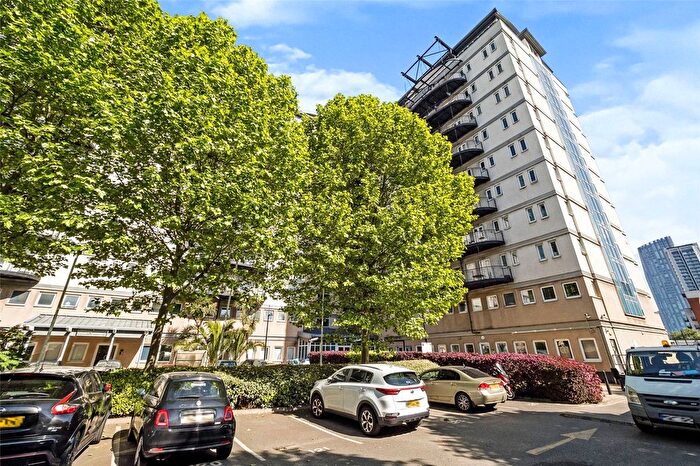 2 Bedroom Flat To Rent In Central House -, London, E15