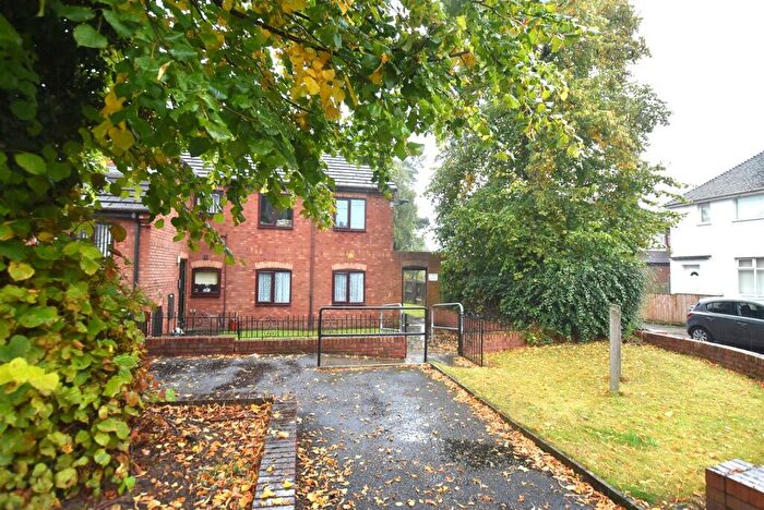 2 Bedroom Apartment For Sale In St. Pauls Close, Tranmere, CH42