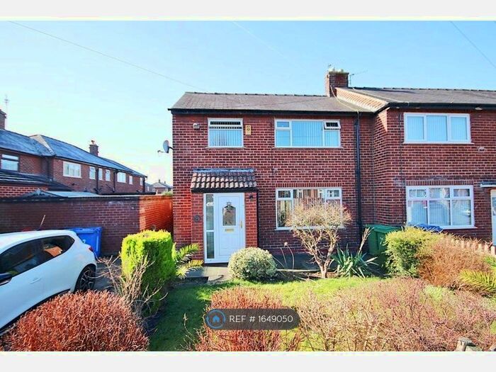 3 Bedroom End Of Terrace House To Rent In Appleby Road, Warrington, WA2