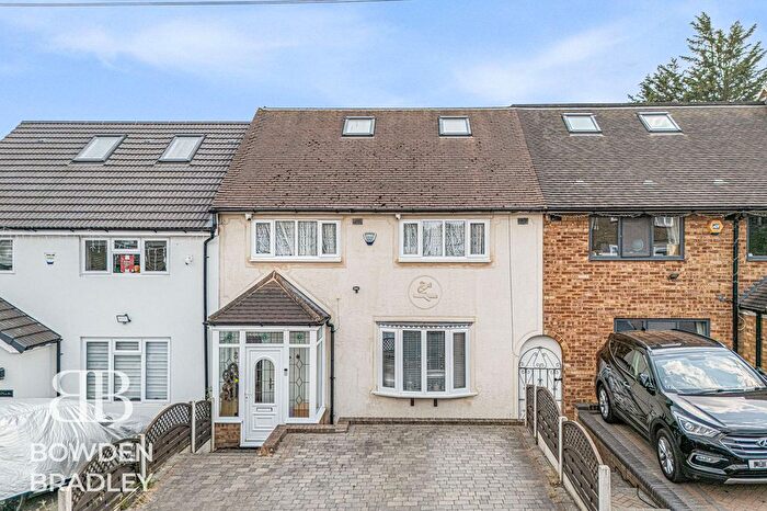 4 Bedroom Terraced House For Sale In Preston Road, Romford, RM3
