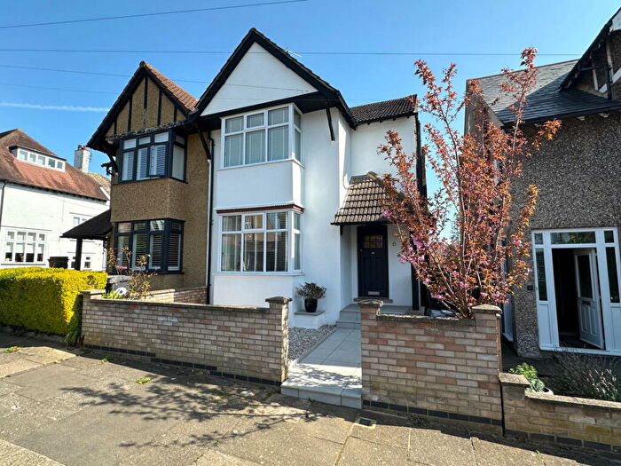 3 Bedroom Semi Detached House For Sale In Lime Avenue, Abington, NN3