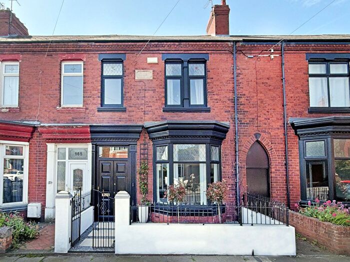 5 Bedroom Terraced House For Sale In Park Road, Hartlepool, TS26