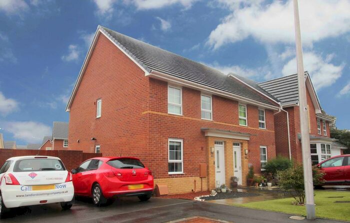 3 Bedroom Semi-Detached House To Rent In Pen Y Berllan, Bridgend, CF31