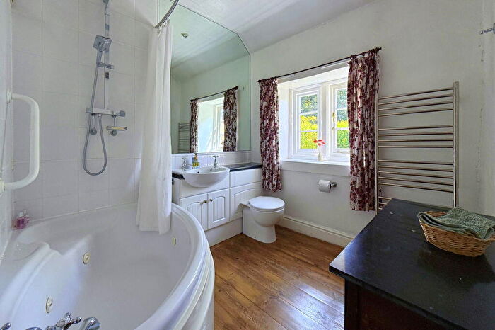 1 Bedroom Terraced House For Sale In High Street, Bathford, BA1