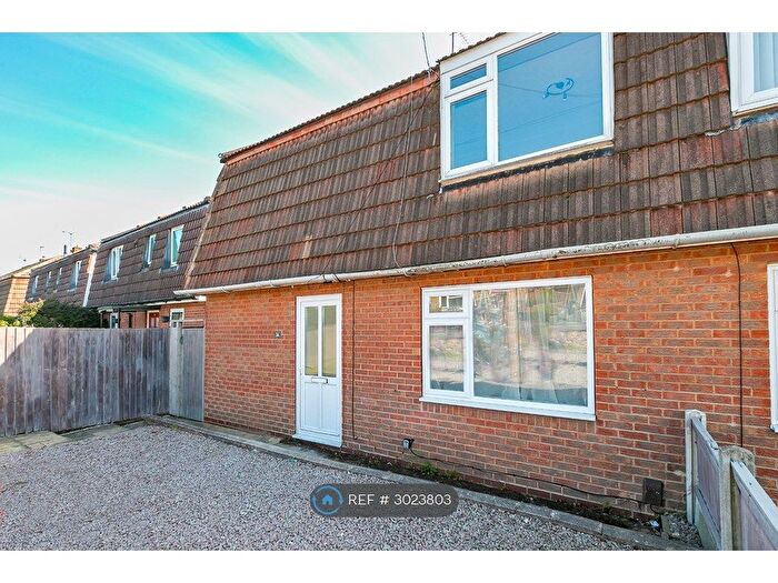 5 Bedroom Semi-Detached House To Rent In Bagnall Avenue, Arnold, Nottingham, NG5