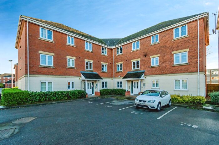 2 Bedroom Flat For Sale In Holyhead Road, Wednesbury, WS10