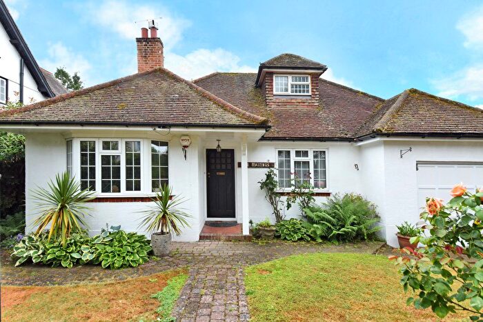 3 Bedroom Detached House For Sale In Vicarage Lane, Laleham, TW18