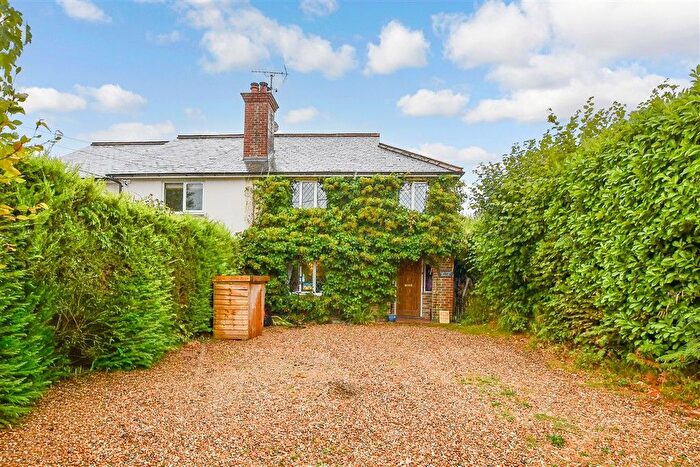 3 Bedroom Semi-Detached House For Sale In Vicarage Lane, Burwash Common, East Sussex, TN19