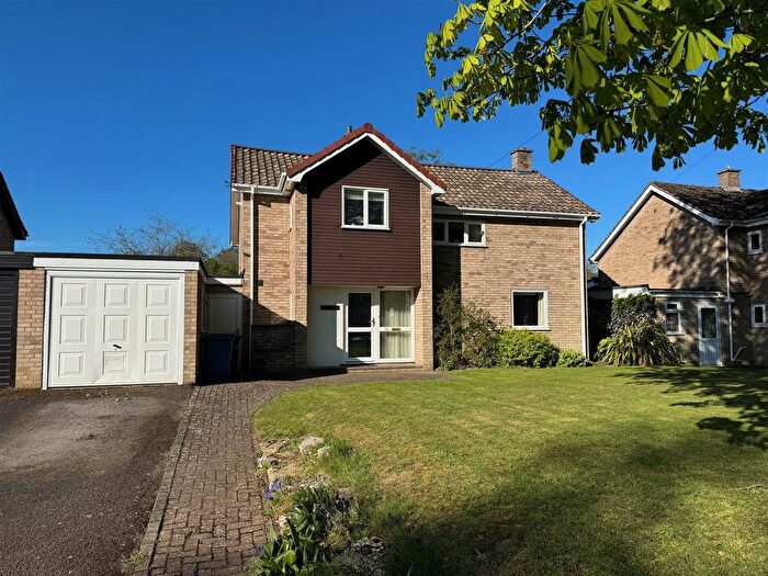 3 Bedroom Detached House For Sale In Church Lane, Sproughton, Ipswich, IP8