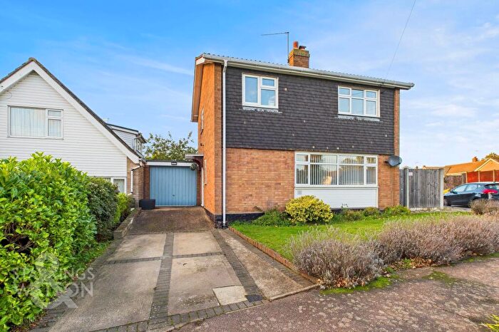 3 Bedroom Detached House For Sale In Church Close, Chedgrave, Norwich, NR14