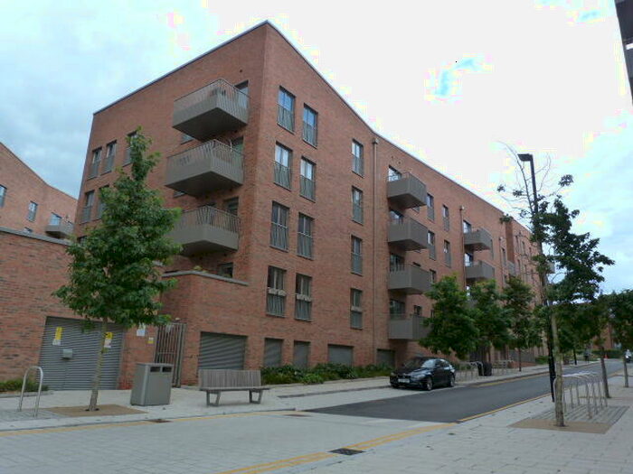 2 Bedroom Apartment To Rent In Plaza Collection, Explorer Way, Mill Hill, NW7