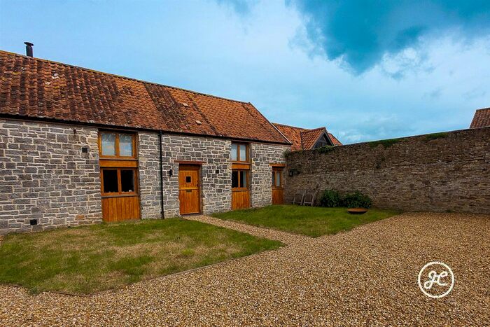 3 Bedroom Semi-Detached House For Sale In Stockland Bristol, Bridgwater, TA5