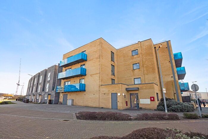 2 Bedroom Apartment To Rent In Stephen Tuckwell House, Barking, IG11