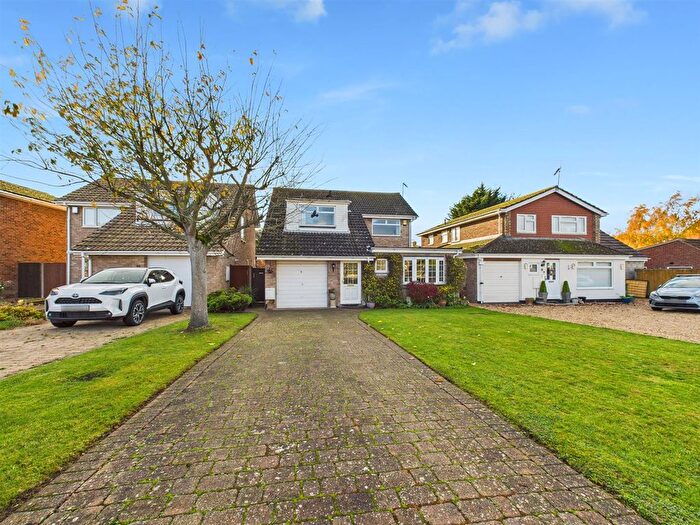 3 Bedroom Detached House For Sale In Turnfurlong Lane, Turnfurlong, Aylesbury, HP21