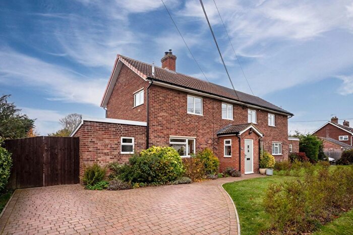 3 Bedroom Semi-detached House For Sale In Claydon Close, Castle Camps, CB21