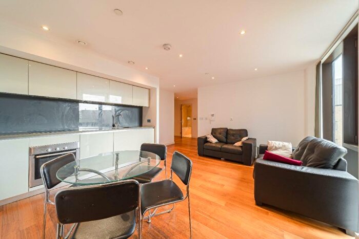 2 Bedroom Apartment To Rent In St Pauls Square, City Centre, Sheffield, S1