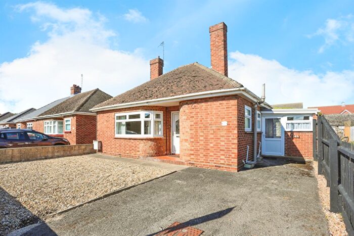 2 Bedroom Detached Bungalow For Sale In Pennygate, Spalding, PE11