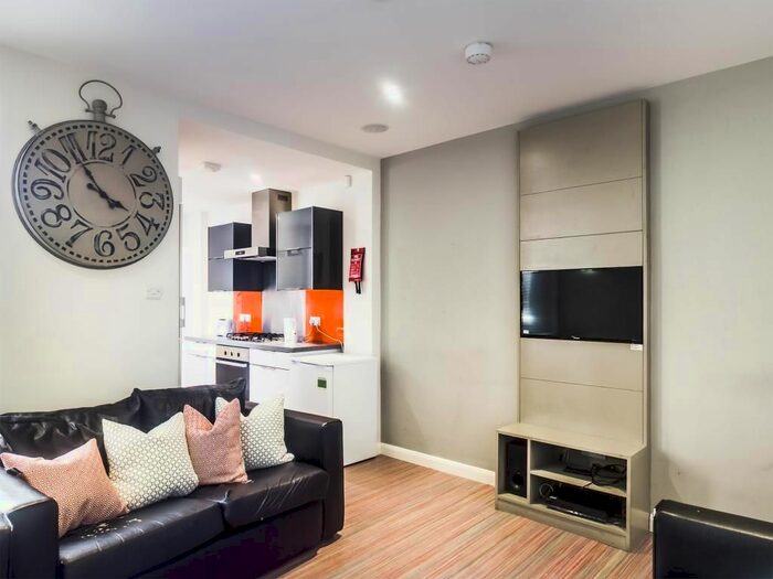 5 Bedroom Property To Rent In Ashford Street, Shelton, Stoke-On-Trent, ST4