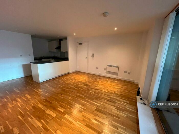 2 Bedroom Flat To Rent In Arundel Street, Manchester, M15