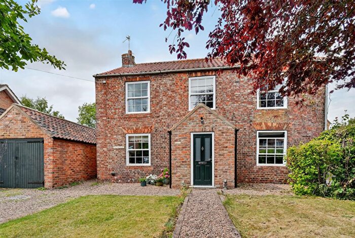 4 Bedroom Detached House For Sale In Main Street, Thorganby, York, YO19