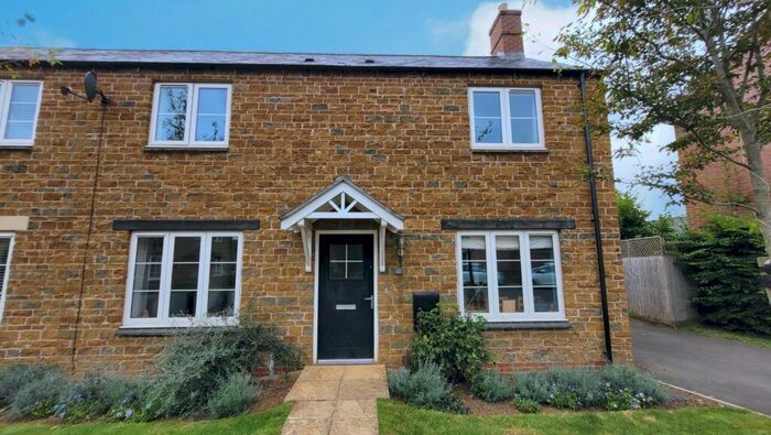 3 Bedroom Semi-Detached House To Rent In Goldings Road, Hook Norton, Oxon, OX15