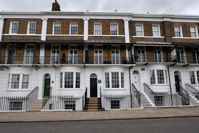 2 Bedroom Apartment To Rent In Royal Road, Ramsgate, CT11