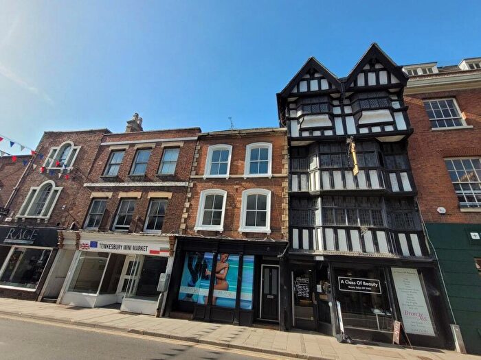 1 Bedroom Flat To Rent In High Street, Tewkesbury, GL20