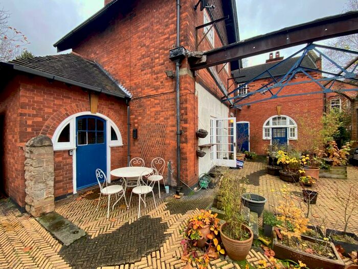 2 Bedroom Apartment To Rent In Magdala Road, Mapperly Park, NG3