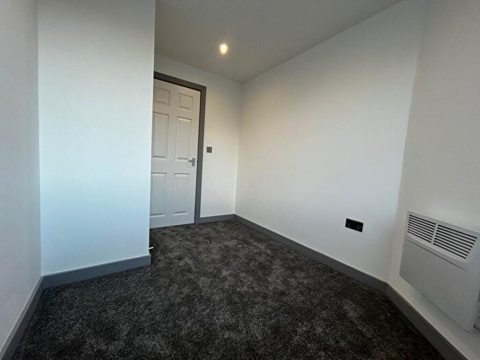 2 Bedroom Apartment To Rent In Green Lane, Yeadon, Leeds, LS19