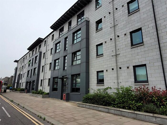 2 Bedroom Flat To Rent In King Street, City Centre, Aberdeen, AB24