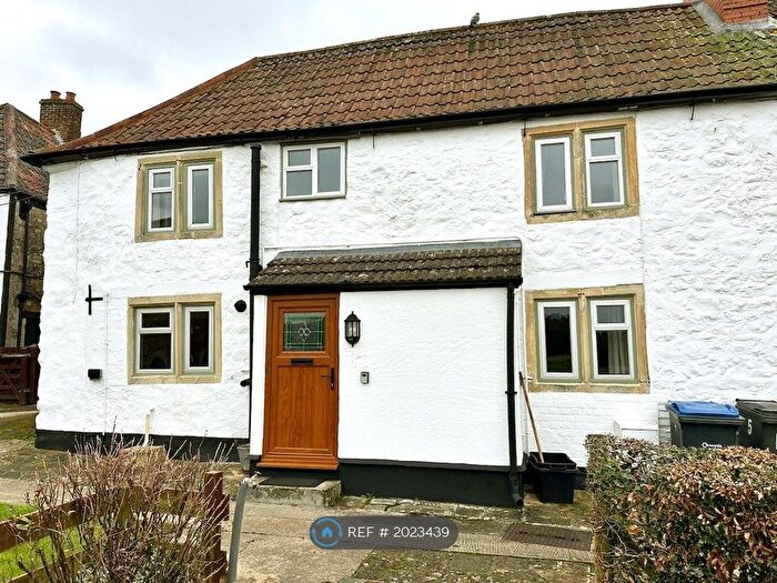 2 Bedroom End Of Terrace House To Rent In The Chantry, Chippenham, SN15