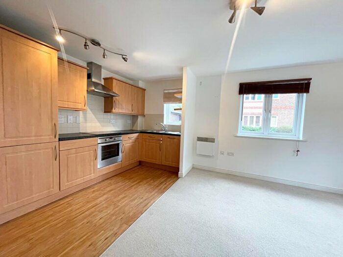 2 Bedroom Apartment To Rent In Crawley Road, Horsham, RH12