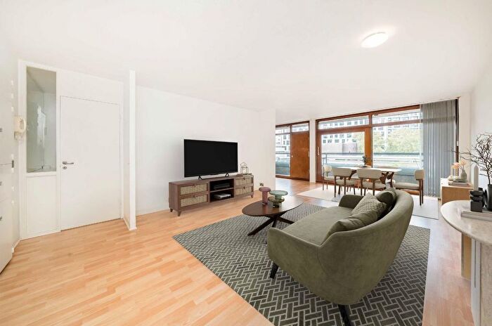 1 Bedroom Flat For Sale In Barbican, Mountjoy House, EC2Y