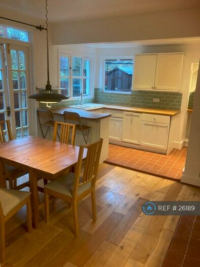 2 Bedroom Maisonette To Rent In Burnbury Road, London, SW12
