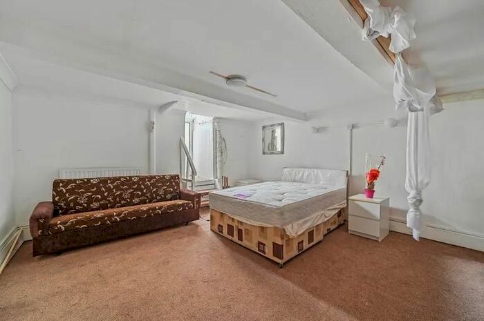 Studio To Rent In Norman Road, Leytonstone, E11