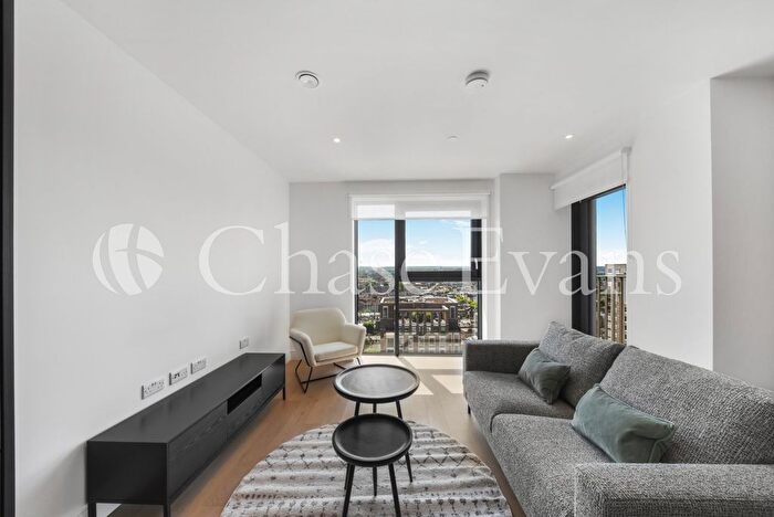 1 Bedroom Flat To Rent In Hewson Way, Park Amp; Sayer, Elephant And Castle, London, SE17