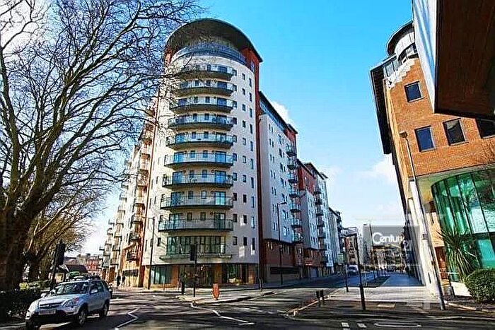 1 Bedroom Flat To Rent In |Ref: |, Oceana Boulevard. Briton Street, Southampton, SO14