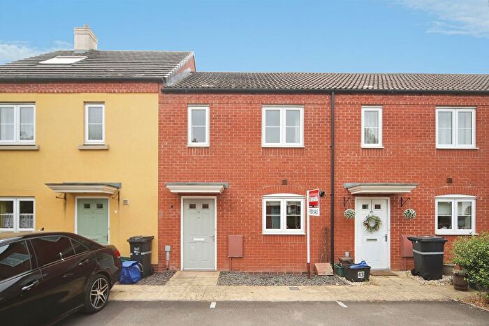 2 Bedroom Terraced House For Sale In Grove Gate, Staplegrove, Taunton, TA2