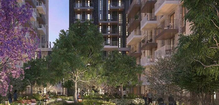 2 Bedroom Flat To Rent In Merino Gardens, London, E1W