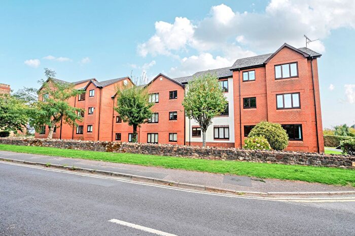 2 Bedroom Flat For Sale In Cedar Court, Wellington, TA21