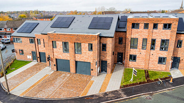 4 Bedroom Town House For Sale In The Knightsley | Knights View, Macclesfield, SK11