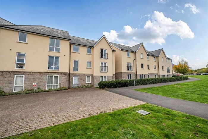 2 Bedroom Apartment For Sale In Greenfield Road, Keynsham, Bristol, BS31