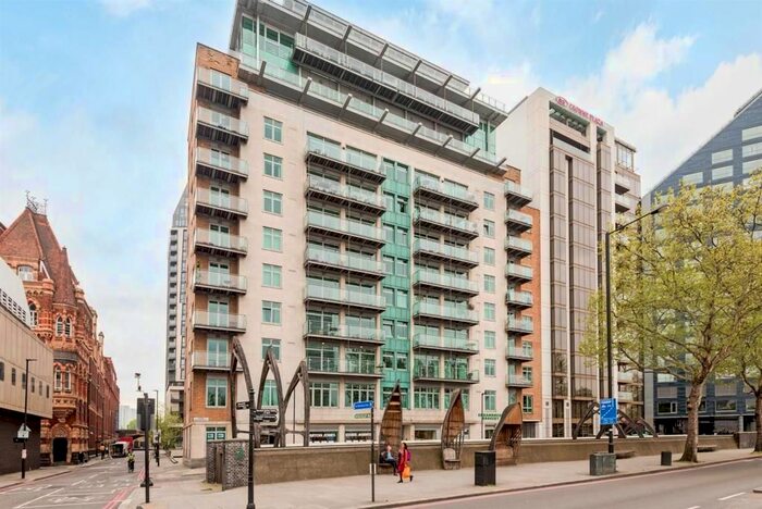 1 Bedroom Flat To Rent In Salamanca Square, Albert Embankment, Lambeth, Waterloo, Vauxhall, Westminster, London, SE1
