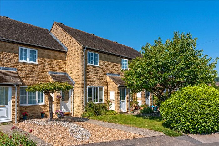 2 Bedroom Terraced House For Sale In Morris Road, Broadway, Worcestershire, WR12